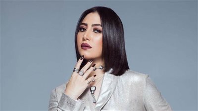 استعدادات ضخمة لحفل المطربة بوسى على مسرح جامعة مصر للعلوم والتكنولوجيا.. الخميس المقبل