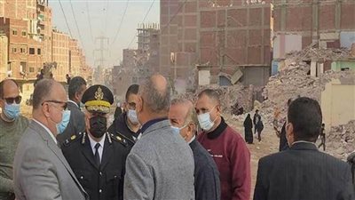 محافظ القاهرة يتفقد أعمال إزالة 516 عقارًا في عزبة الهجانة 