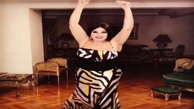 بالفيديو.. فيفي عبده تحتفل بتعافيها من الوعكة الصحية بوصلة رقص جديدة