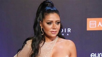 رانيا يوسف في تصريح صادم لها لبرنامج عراقي: مؤخرتي مميزة 