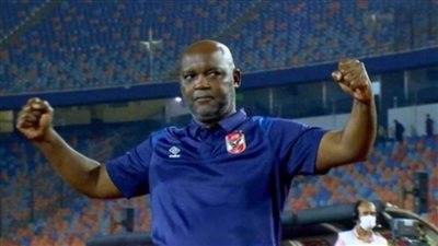 من داخل العزل.. موسيماني يواصل التحضير لمباراة الاتحاد في الدوري