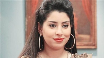 «غسيل الرجل للمواعين».. أيتن عامر تهاجم عفاف شعيب