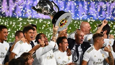 ريال مدريد نادي القرن ال21 في حفل جوائز جلوب سوكر
