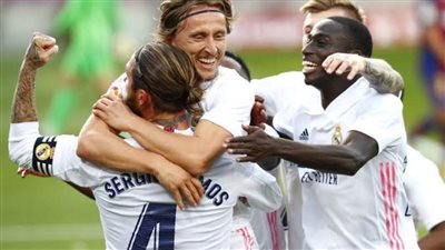 نجم ريال مدريد تحت أنظار جوزيه مورينيو