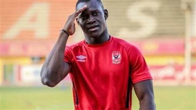 الاهلي ينهي الشوط الاول متقدما علي سينوديب بهدف نظيف في دوري الابطال