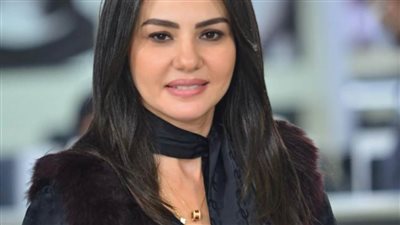 وجه القمر دينا فؤاد : أعشق شريهان ونور الشريف صاحب فضل عليَ