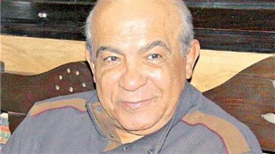 عاجل| خروج جثمان الفنان هادي الجيار من مستشفى الهرم بالجيزة 
