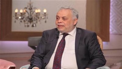 أشرف زكي يكشف تفاصيل الصلح بين «باسم سمرة ورحاب الجمل»