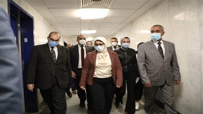 عاجل.. وزيرة الصحة تتفقد المركز القومي للترصد والتحكم في الأمراض المعدية بإمبابة (صور)