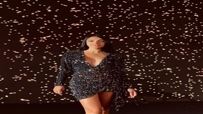 شاهد.. إطلالة لامعة لـ«سلمى أبو ضيف» 