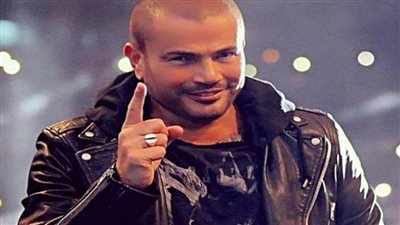بالفيديو | سر ظهور عمرو دياب مع سيدة أعمال في دبي