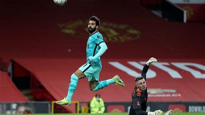 عاجل.. محمد صلاح يسجل أول أهدافه في «أولد ترافورد»