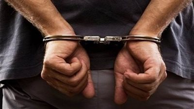 عاجل..«بسبب خاتم».. القبض على حارس عقار تجسس على سيدة أجنبية بالجيزة