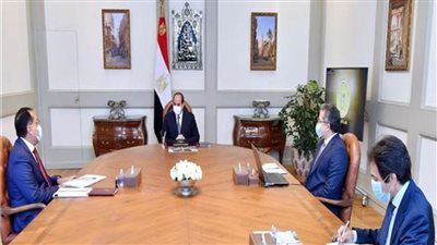 الرئيس السيسي يوجه بمواصلة العمل في المشروعات السياحية 