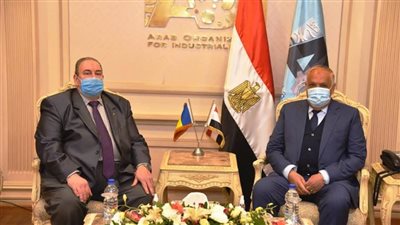 العربية للتصنيع تستقبل سفير رومانيا وتبحث الشراكة في المجالات المختلفة ..