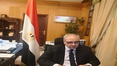 بالصور | لتسهيل أمور الجالية المصرية.. سفير مصر بالرياض يلتقي وزير الداخلية السعودي