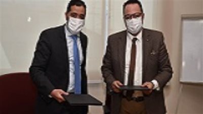 بنك مصر يوقع بروتوكول تعاون مع فيكسد سليوشنز لإتاحة قنوات الدفع الإلكتروني للبنك 