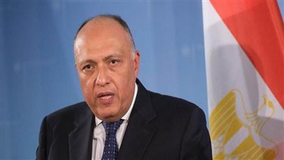 وزير الخارجية يبحث مع نظيره السودان العلاقات الثنائية بين البلدين