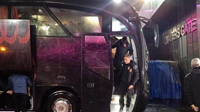 وصول حافلتي الأهلي والمريخ السوداني لملعب ستاد القاهرة