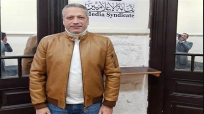 نقابة الإعلاميين تلغي تصريح مزاولة المهنة لتامر أمين لمخالفته ميثاق الشرف الإعلامي