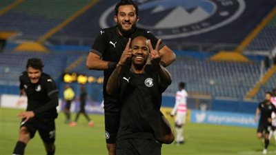 بيراميدز يتأهل لدور المجموعات بالكونفدرالية بثلاثية أمام راسينج كلوب