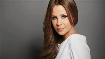 كارول سماحة تحتفل بأول مليون مشاهدة لـ 