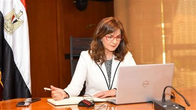 وزيرة الهجرة: «مصرية بـ100 راجل» تستهدف مشاركة المرأة في دعم القضايا الوطنية