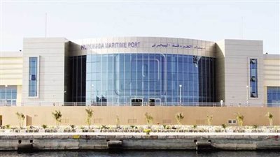 لسوء الأحوال الجوية.. إغلاق ميناء الغردقة البحري