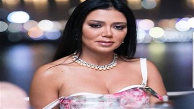 رانيا يوسف تُشارك جمهورها صورة من داخل الجيم في 