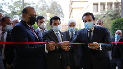 وزير التعليم العالي يفتتح أعمال تطوير وتجديد مبني الاتحاد الرياضي المصري للجامعات بحضور وزير الرياضة