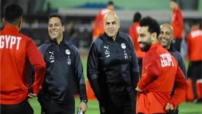 صلاح يقود الفراعنة في مباراتي كينيا وجزر القمر   