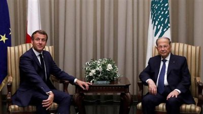 ماكرون يدعو إلى تغيير 