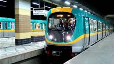 المترو يُعلن مد ساعات العمل في رمضان للثانية صباحًا