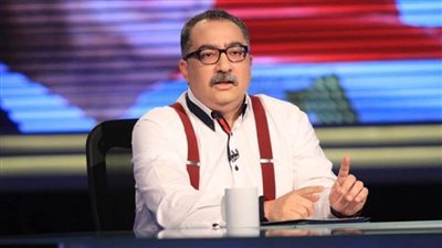 خلال تصوير برنامجه.. إبراهيم عيسى ينجو من الموت بأعجوبة 