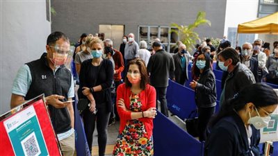 هونج كونج توقف استخدام فايزر بيوأنتك  لعيوب في الصناعة