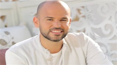 بالفيديو | المطرب أبو يطلق 