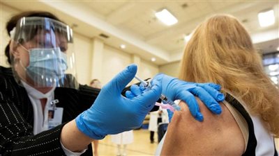 كندا توقف تطعيم أسترازينيكا للمواطنين.. لهذا البسبب 