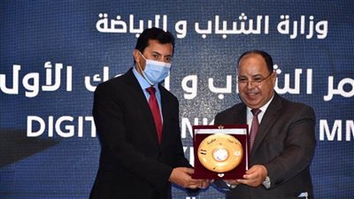 بالصور | معيط: مصر تمضي بقيادتها الحكيمة في دعم البنية التحتية التكنولوجية