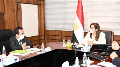 بالصور | لبحث أوجه التعاون المستقبلية.. وزيرة التخطيط تستقبل مدير 