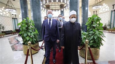 بالصور | الإمام الأكبر يستقبل الرئيس التونسي في رحاب مشيخة الأزهر