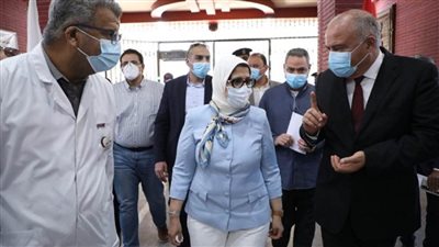 بالصور | وزيرة الصحة: مخزون الأكسجين الطبي بجميع المستشفيات 
