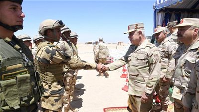 بالصور | رئيس الأركان يشهد المشروع التدريبي 