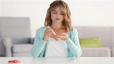 4 مشاكل صحية تواجه مريض السكر خلال الصيام | إنفوجراف