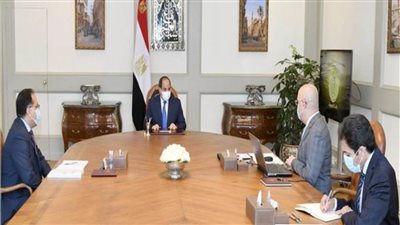 توجيه من «السيسي» لـ«مدبولي»: إنجاز المشروعات القومية بـ«الآليات غير التقليدية» 