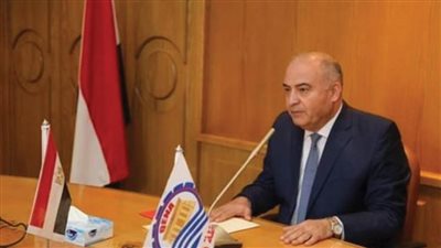 محافظ قنا : لا زيادة في تعريفة المواصلات عقب زيادة أسعار الوقود 