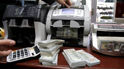 المستشار المالي للكاظمي يكشف عن إجمالي ديون العراق واجبة الدفع 