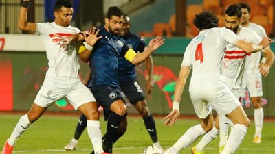 الشوط الأول.. بيراميدز يتقدم على الزمالك بهدف دون رد