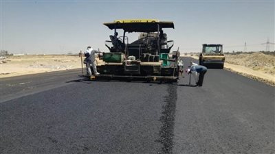 بالصور | الوزير يتابع أعمال إنشاء كوبريي جنيفة والمعاهدة