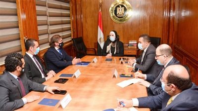 وزيرة التجارة: الحكومة حريصة على جذب المزيد من الاستثمارات والخبرات العالمية 