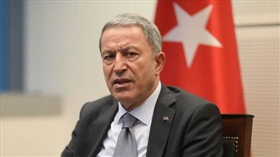 وزير الدفاع التركي: العلاقات المصرية والتركية في طريقها إلى التحسن تدريجيًا